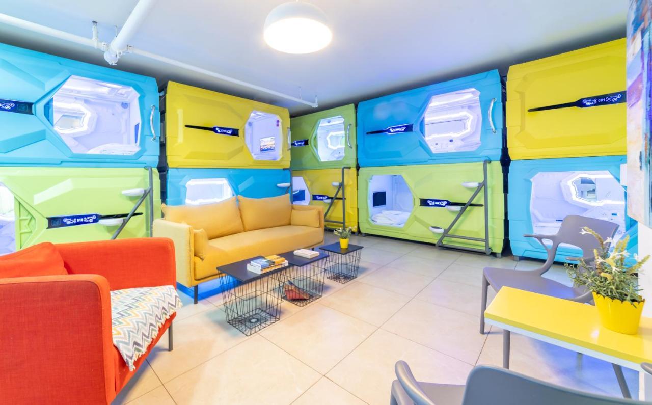 Capsule Inn Yerusalem Bagian luar foto
