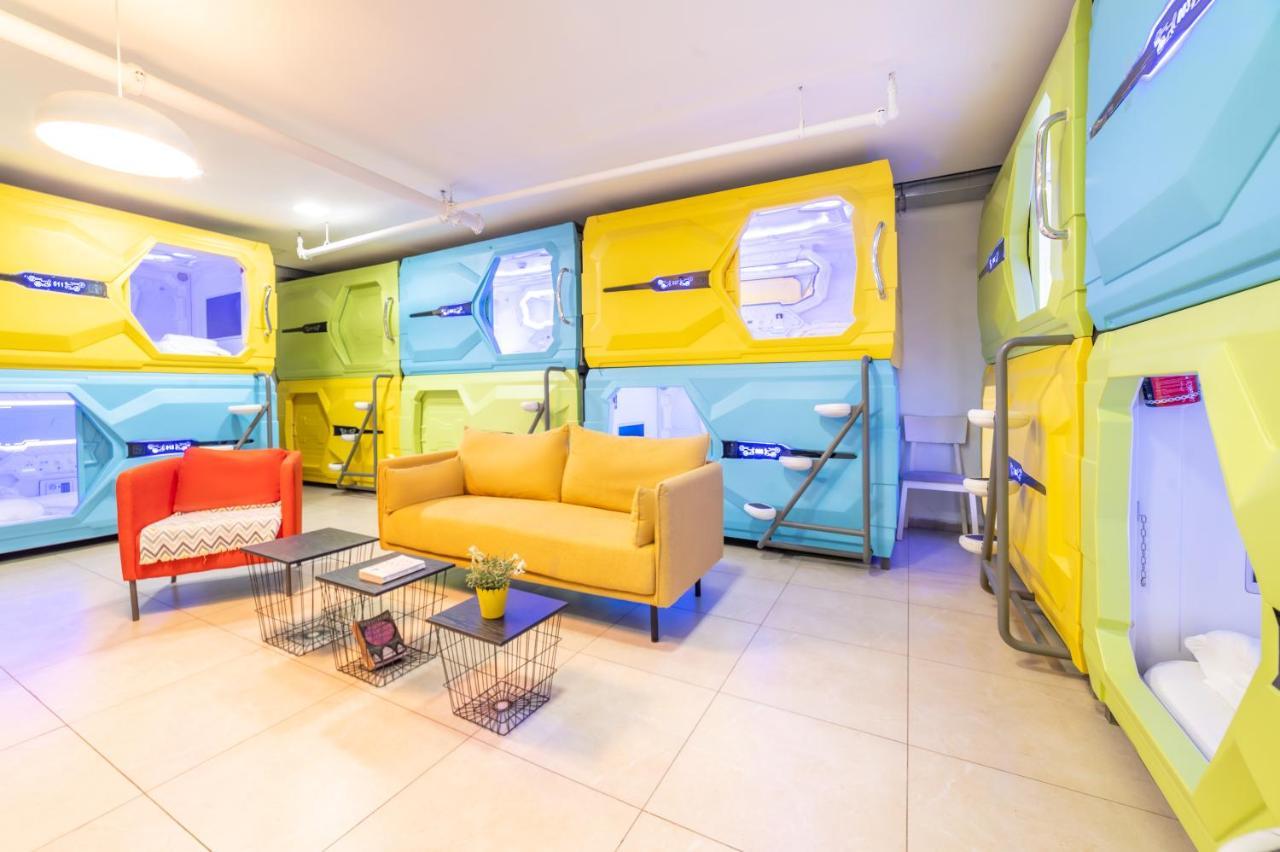 Capsule Inn Yerusalem Bagian luar foto