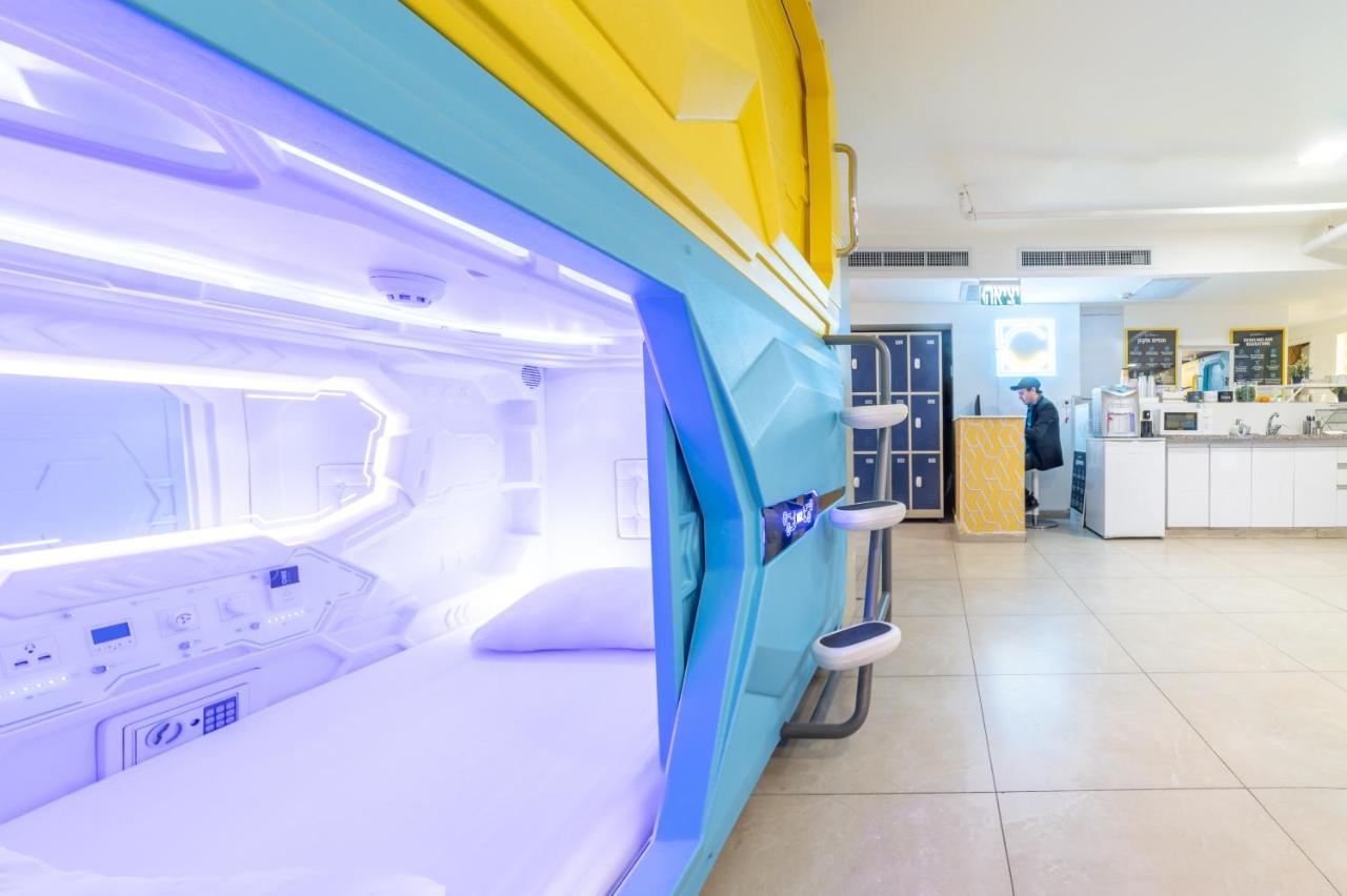 Capsule Inn Yerusalem Bagian luar foto