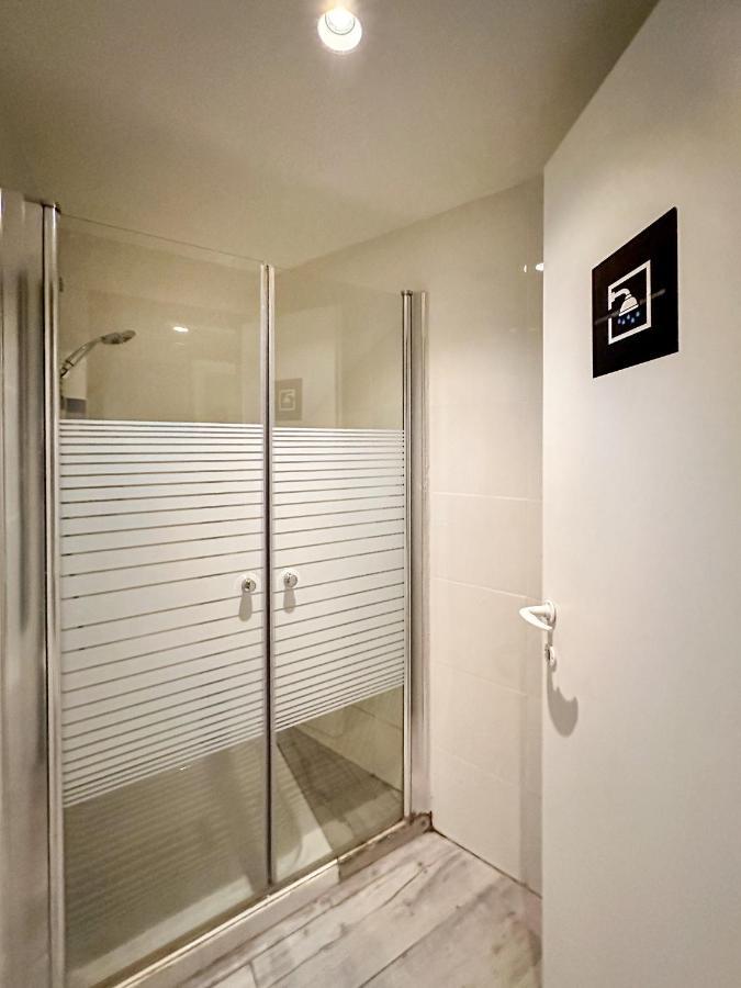 Capsule Inn Yerusalem Bagian luar foto